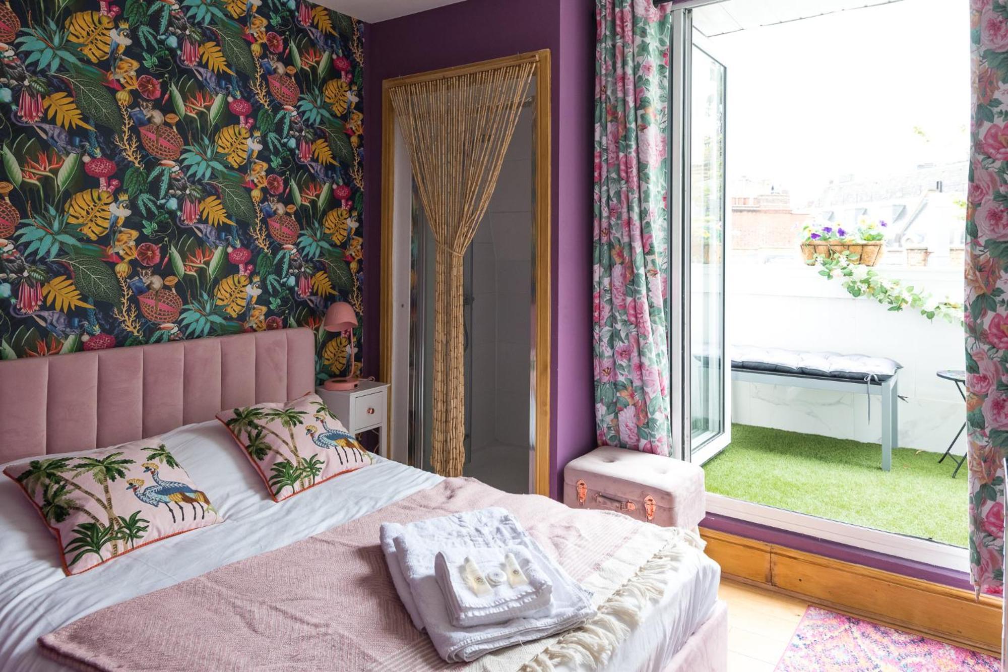 Lux * Londra