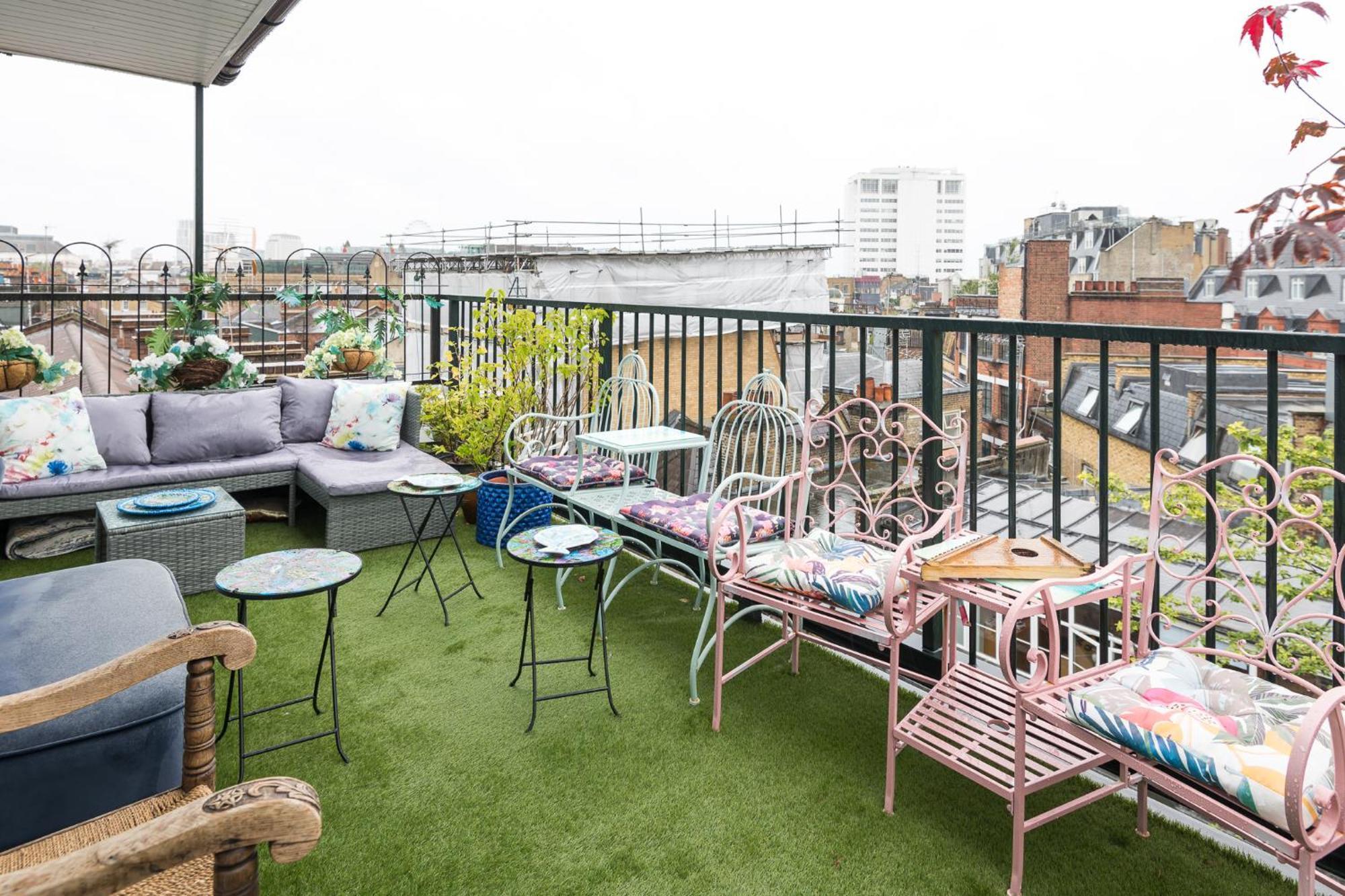 Lux * Londra